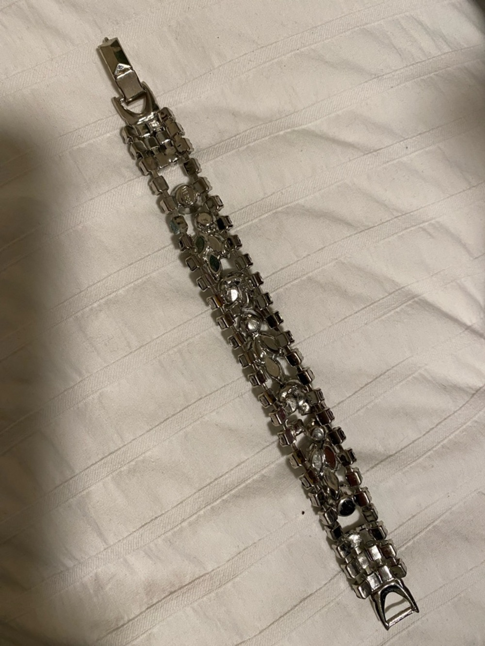 Vintage Blue Rhinestone Bracelet - Picture 8 of 10